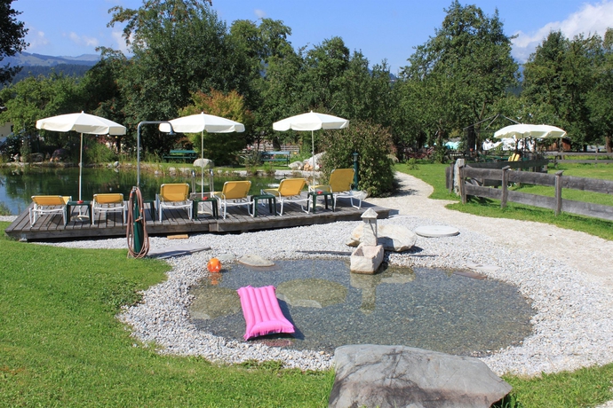 Imagen de la piscina del Hotel Penzinghof. Foto 15