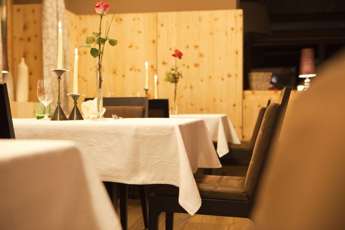 Imagen del bar/restaurante del Hotel Penzinghof. Foto 8