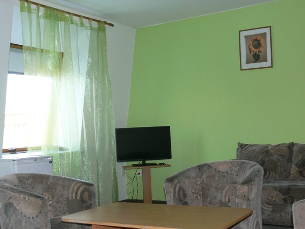 Imagen de la habitación del Hotel Penzión Agrothermal Bešeňová. Foto 21