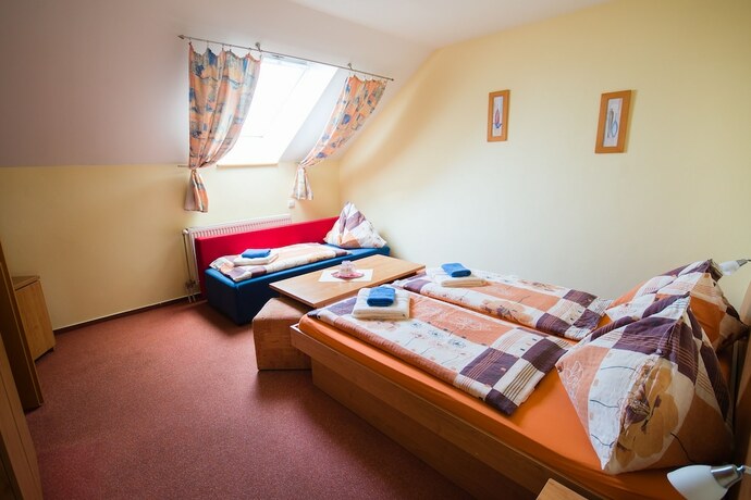 Imagen de la habitación del Hotel Penzión Ajda. Foto 5