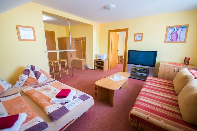 Imagen de la habitación del Hotel Penzión Ajda. Foto 9