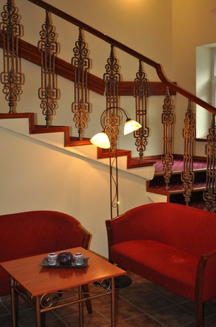 Imagen de los interiores del Hotel Penzi&oacute;n Aqua. Foto 16