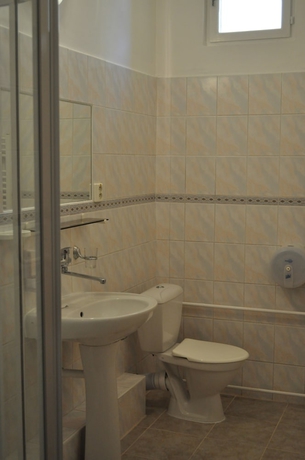 Imagen de la habitación del Hotel Penzi&oacute;n Aqua. Foto 15