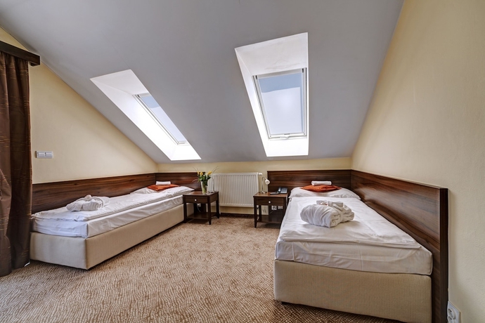 Imagen de la habitación del Hotel Penzi&oacute;n Drak. Foto 5