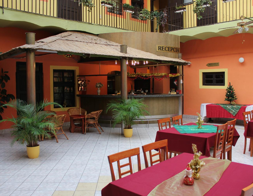 Imagen general del Hotel Penzi&oacute;n Grand. Foto 18