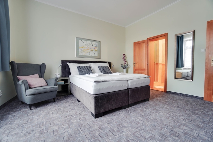 Imagen de la habitación del Hotel Penzión Hradbová. Foto 17