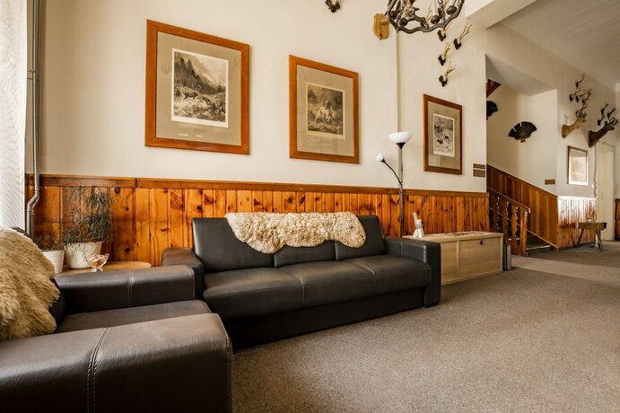 Imagen general del Hotel Penzi&oacute;n Jesensk&yacute;. Foto 12