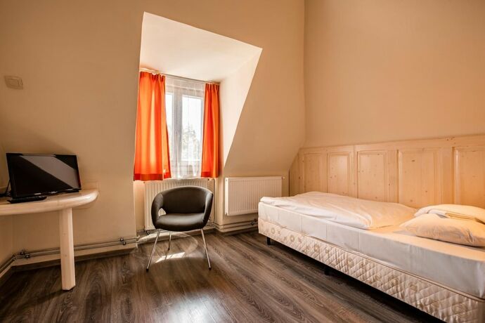 Imagen general del Hotel Penzi&oacute;n Jesensk&yacute;. Foto 18