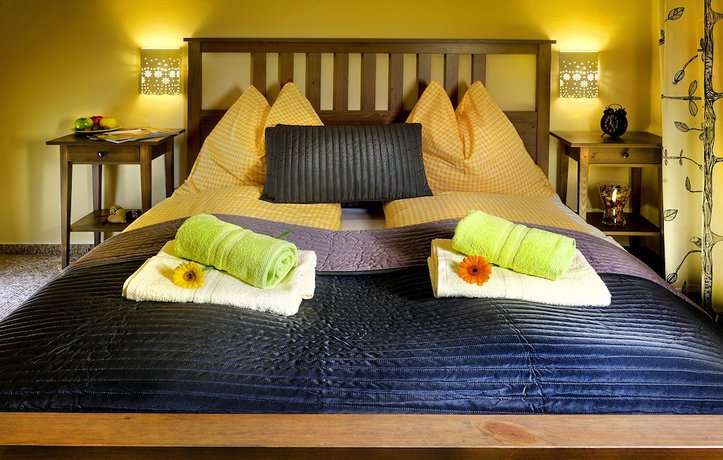 Imagen de la habitación del Hotel Penzi&oacute;n M&aacute;ria. Foto 3