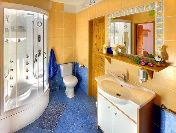 Imagen de la habitación del Hotel Penzi&oacute;n M&aacute;ria. Foto 14