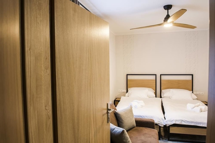 Imagen de la habitación del Hotel Penzi&oacute;n Meridiana Bojnice. Foto 12