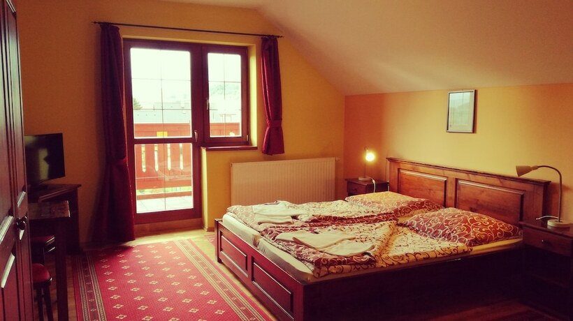 Imagen de la habitación del Hotel Penzi&oacute;n Mot&yacute;ľ. Foto 20