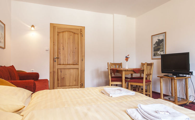 Imagen de la habitación del Hotel Penzi&oacute;n Snežienka. Foto 11
