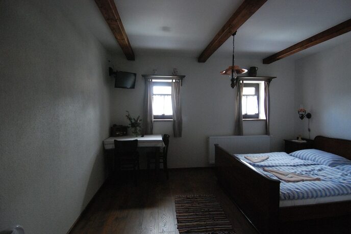 Imagen de la habitación del Hotel Penzi&oacute;n Star&yacute; Hostinec. Foto 16