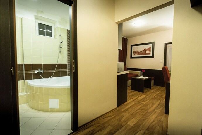 Imagen de la habitación del Hotel Penzi&oacute;n Talisman. Foto 13