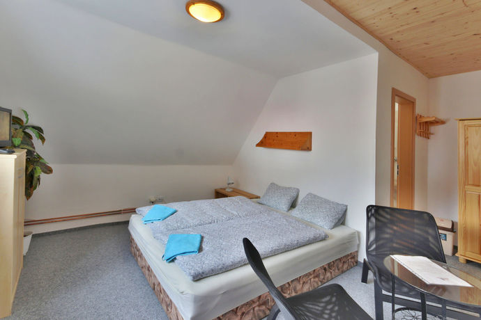 Imagen del bar/restaurante del Hotel Penzion Bobešova Bouda. Foto 5