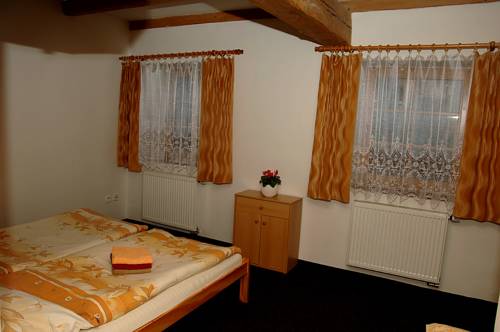 Imagen de la habitación del Hotel Penzion Daniela. Foto 5