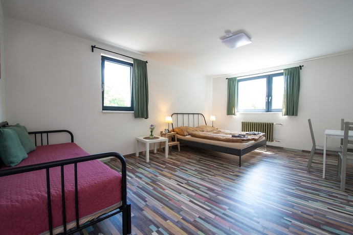 Imagen de la habitación del Hotel Penzion D&iacute;lna. Foto 7