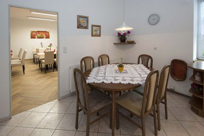 Imagen de los interiores del Hotel Penzion Jasm&iacute;n. Foto 14