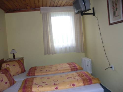 Imagen de la habitación del Hotel Penzion Logla. Foto 6