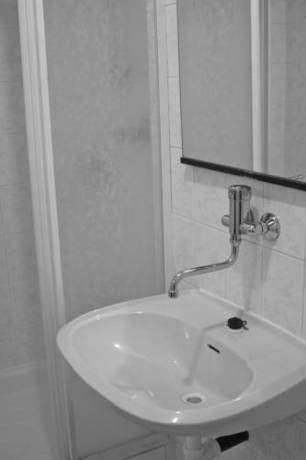 Imagen de la habitación del Hotel Penzion Nikola. Foto 7