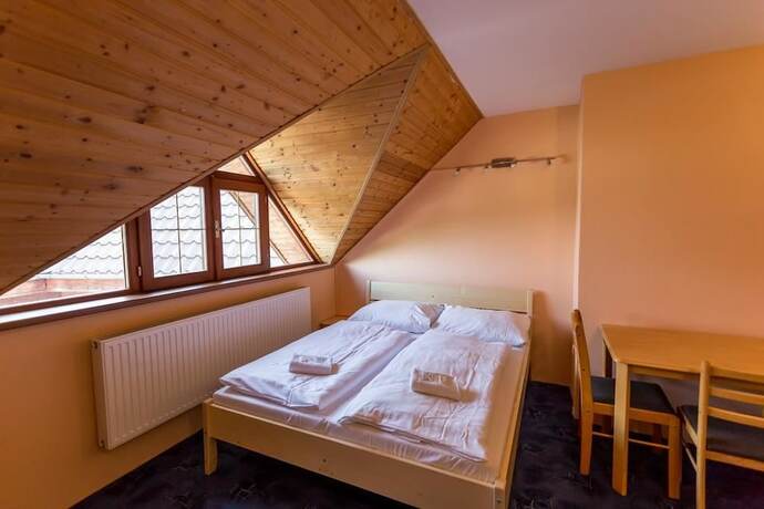 Imagen de la habitación del Hotel Penzion &Scaron;atovsk&eacute; L&iacute;py. Foto 17