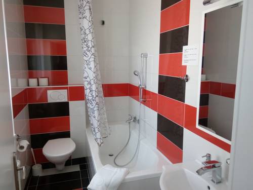 Imagen de la habitación del Hotel Penzion Solid Spa. Foto 5