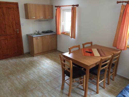 Imagen de la habitación del Hotel Penzion U Vyhl&iacute;dky. Foto 15