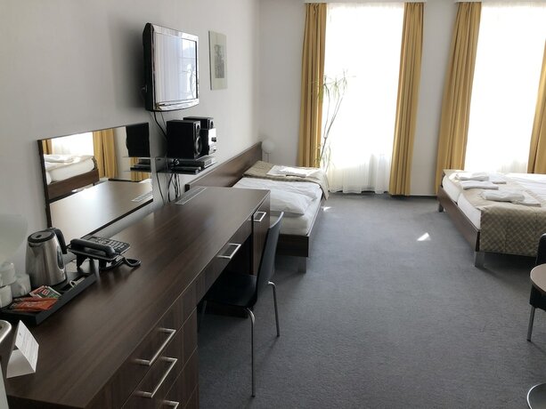 Imagen general del Hotel Penzion U Zvonu. Foto 6