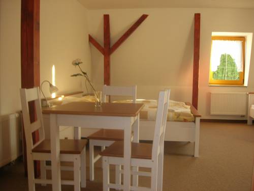 Imagen de la habitación del Hotel Penzion Ve Skale. Foto 6