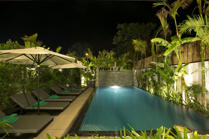 Imagen de la piscina del Hotel People By The Community. Foto 14