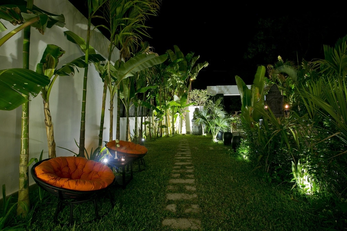 Imagen de los exteriores del Hotel People By The Community. Foto 9