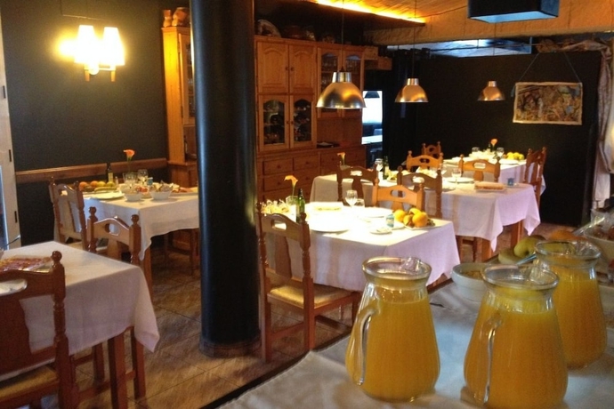 Imagen del bar/restaurante del Hotel Pepo. Foto 5