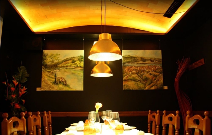 Imagen del bar/restaurante del Hotel Pepo. Foto 10