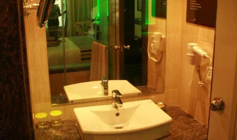 Imagen de la habitación del Hotel Peppermint. Foto 16