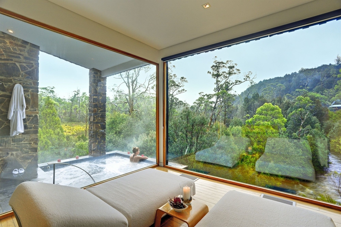 Imagen de la piscina del Hotel Peppers Cradle Mountain Lodge. Foto 16