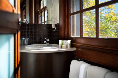 Imagen de la habitación del Hotel Peppers Mineral Spring Hepburn. Foto 5