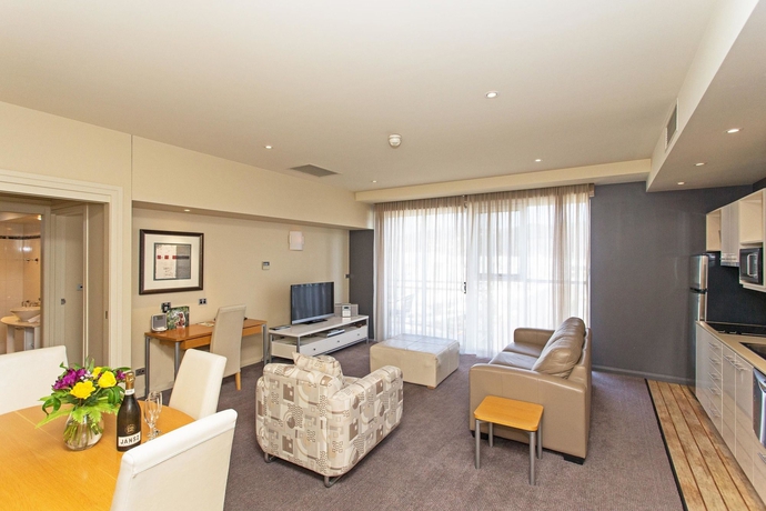 Imagen de los interiores del Hotel Peppers Seaport. Foto 16