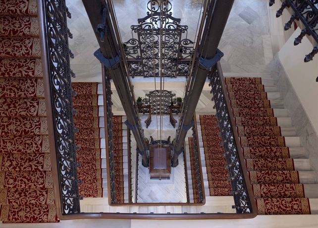 Imagen de los interiores del Hotel Pera Palace. Foto 13