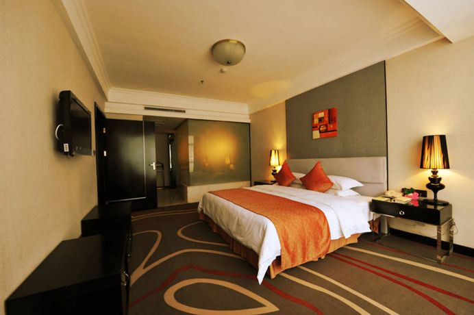 Imagen de la habitación del Hotel Peranc. Foto 6