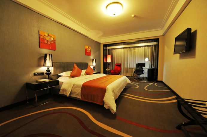 Imagen de la habitación del Hotel Peranc. Foto 8