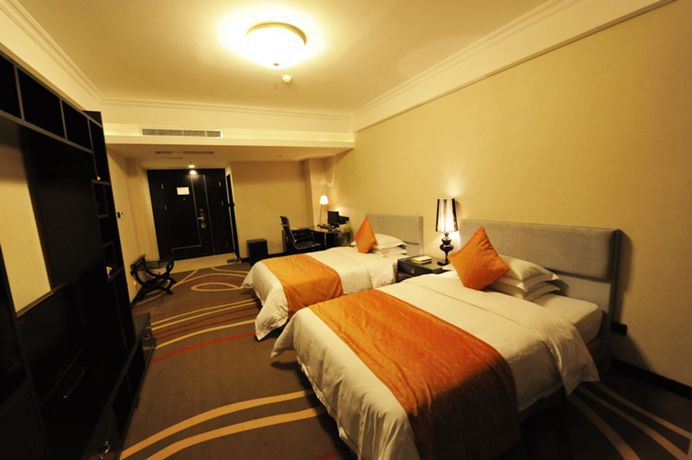 Imagen de la habitación del Hotel Peranc. Foto 9