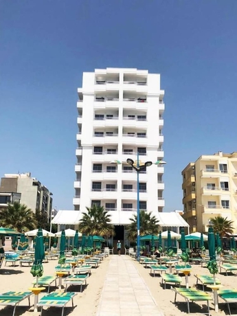 Imagen general del Hotel Perandor Beach. Foto 1