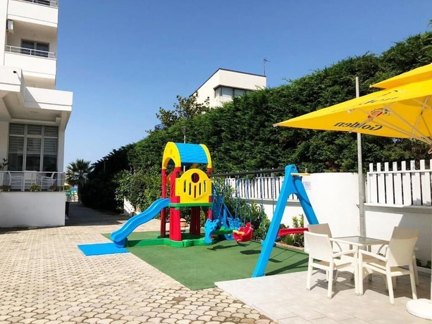 Imagen de la habitación del Hotel Perandor Beach. Foto 18