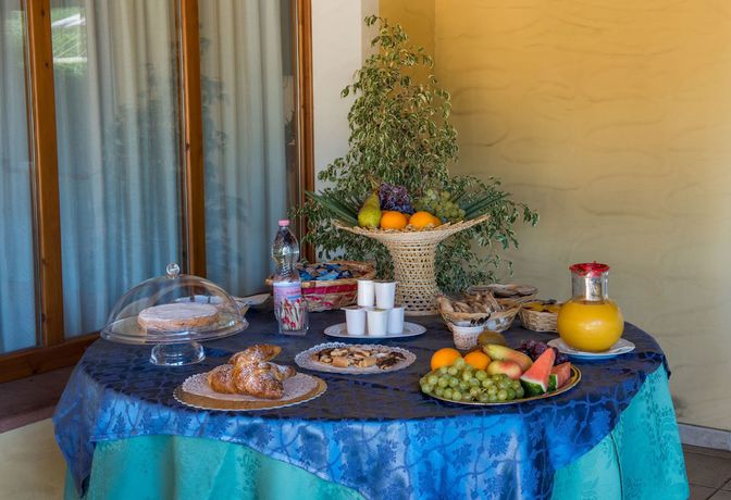 Imagen del bar/restaurante del Hotel Perda Rubia. Foto 6