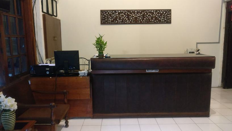 Imagen de los interiores del Hotel Perdana. Foto 16