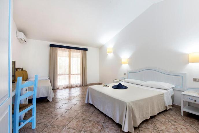 Imagen de la habitación del Hotel Perdepera Resort. Foto 6