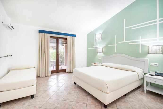 Imagen de la habitación del Hotel Perdepera Resort. Foto 7