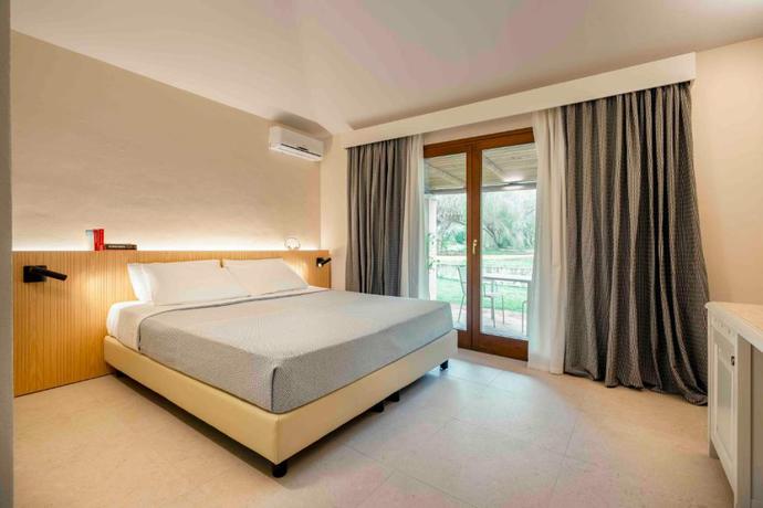 Imagen de la habitación del Hotel Perdepera Resort. Foto 12