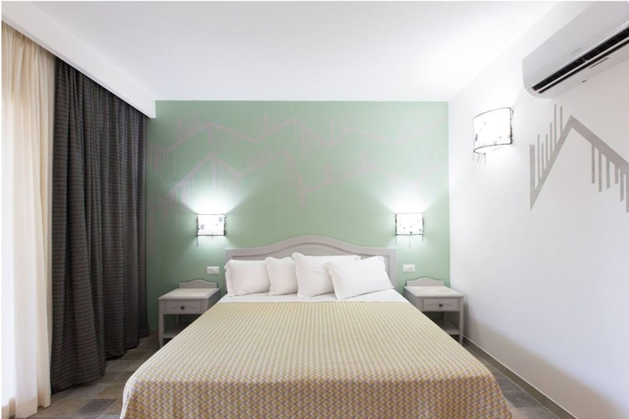 Imagen de la habitación del Hotel Perdepera Resort. Foto 3